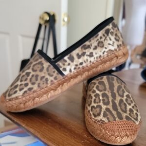 Dolce & Gabbana Animal Print Flats